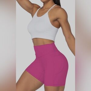 NWOT Sunzel hi waisted No Front Seam Biker Shorts w/ Pockets, Yoga Shorts